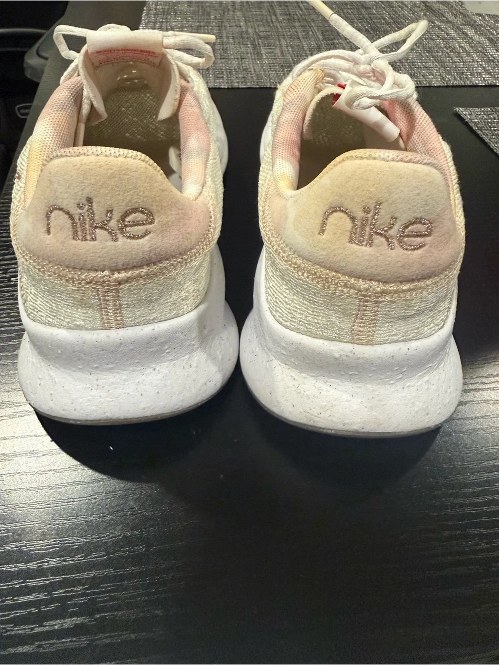 Nike Women’s  superep go 3 flynit Cream Knit Athletic Sneakers with Rose Accents